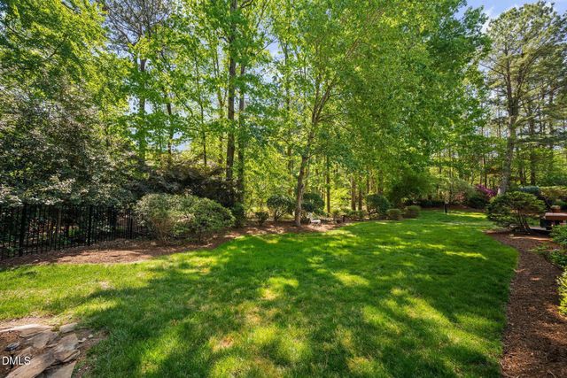 105 Fifemoor Court, Cary, NC 27518