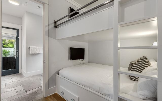 3959 W County Hwy 30A, Santa Rosa Beach, FL 32459