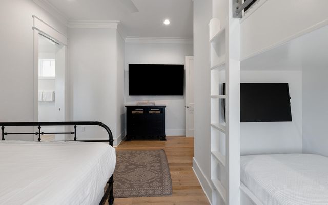 3959 W County Hwy 30A, Santa Rosa Beach, FL 32459