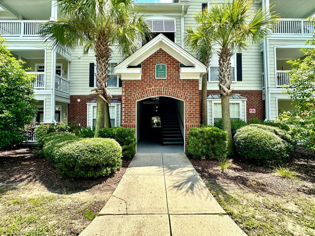45 Sycamore Avenue 635, Charleston, SC 29407
