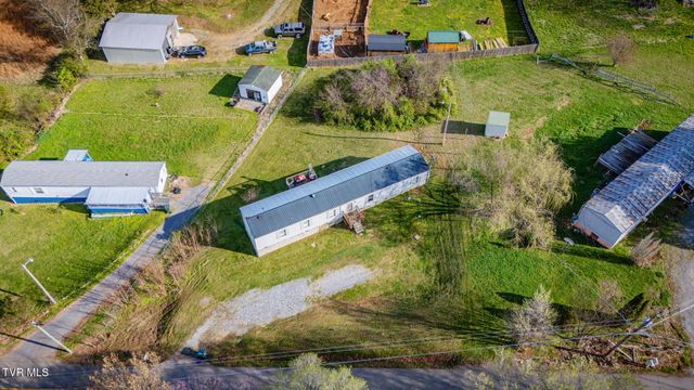 145 Lc Mckee Road, Jonesborough, TN 37659