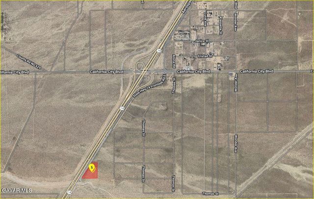 14 Freeway Frontage Rd, California City, CA 93501