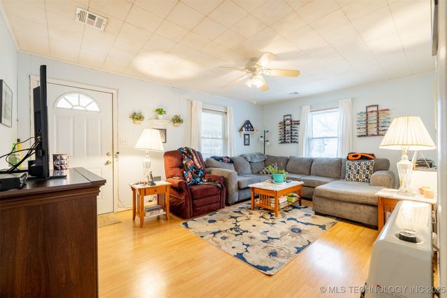 3411 W 48th Street, Tulsa, OK 74107