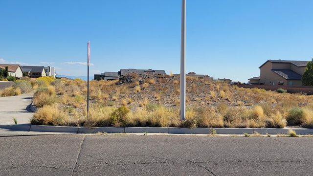 6500 Papagayo Road NW, Albuquerque, NM 87120