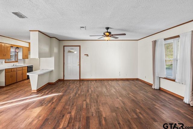 209 Beach, Jacksonville, TX 75766