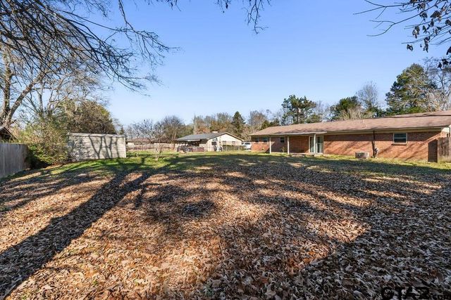 209 Beach, Jacksonville, TX 75766