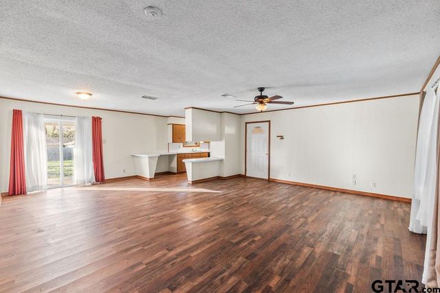 209 Beach, Jacksonville, TX 75766