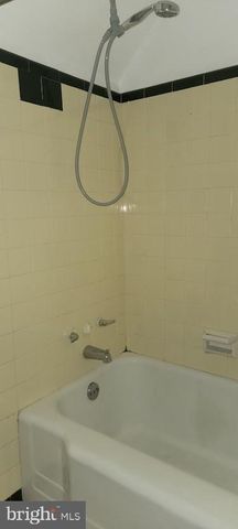 1323 HELLERMAN ST #1 - MAIN FLOOR, Philadelphia, PA 19111