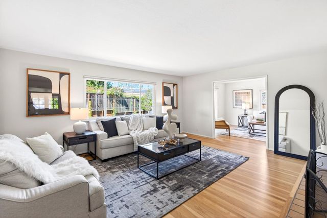 1539 Klamath Drive, Sunnyvale, CA 94087