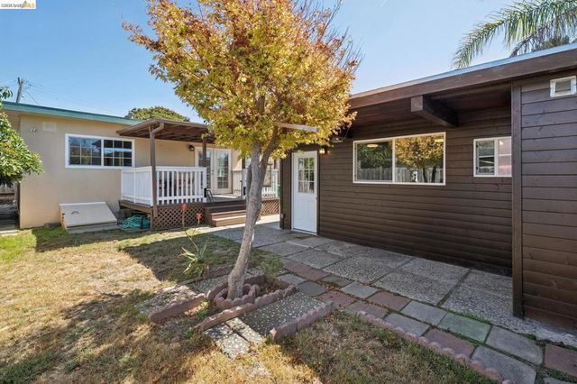 727 40Th St, Richmond, CA 94805