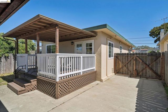727 40Th St, Richmond, CA 94805