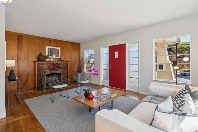 727 40Th St, Richmond, CA 94805