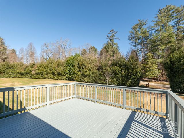 3021 Kanuga Road, Hendersonville, NC 28739