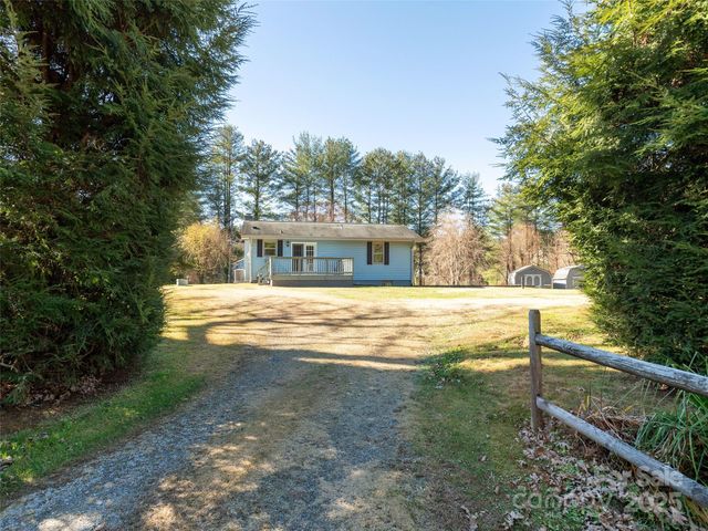 3021 Kanuga Road, Hendersonville, NC 28739