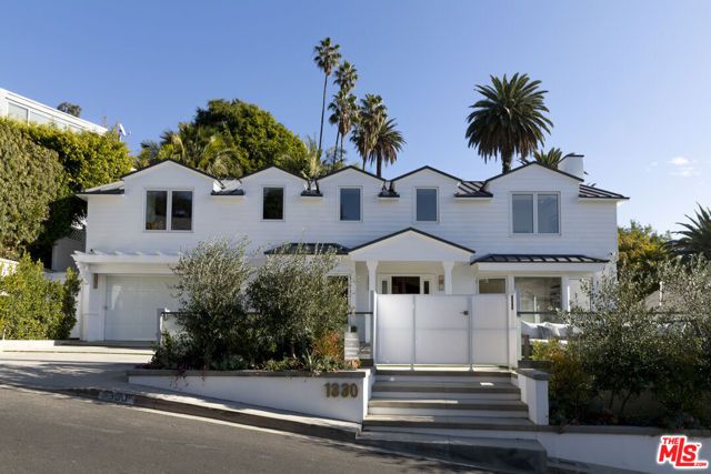 1330 Londonderry Place, Los Angeles, CA 90069