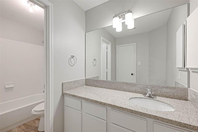 5011 Redwing Brook Trail, Katy, TX 77449