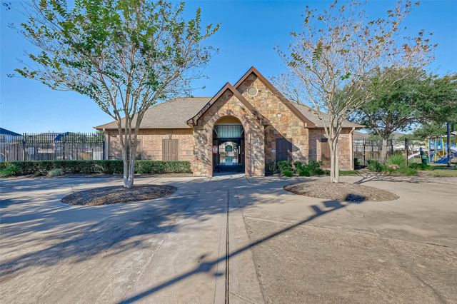 5011 Redwing Brook Trail, Katy, TX 77449