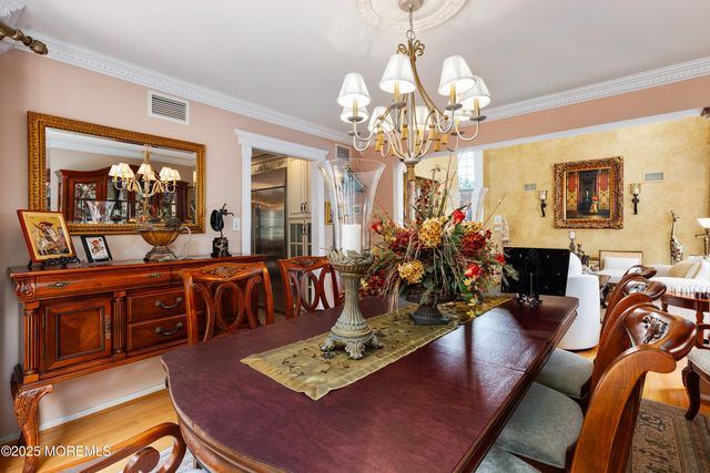 34 Kara Court, Matawan, NJ 07747