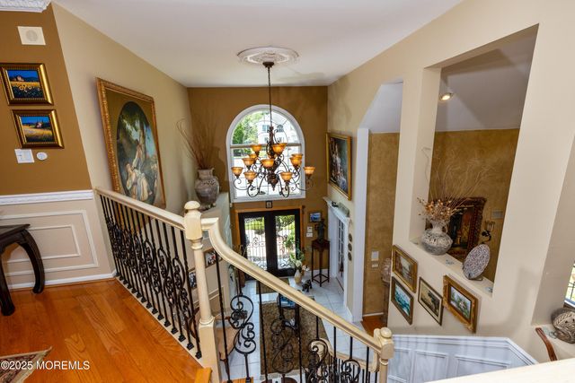 34 Kara Court, Matawan, NJ 07747