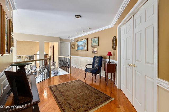 34 Kara Court, Matawan, NJ 07747