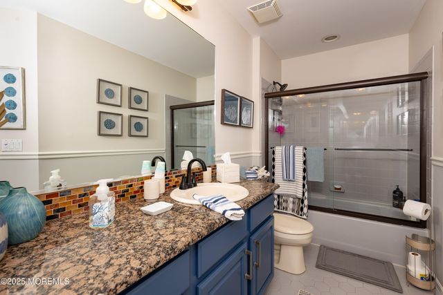34 Kara Court, Matawan, NJ 07747