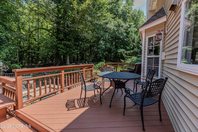 34 Kara Court, Matawan, NJ 07747