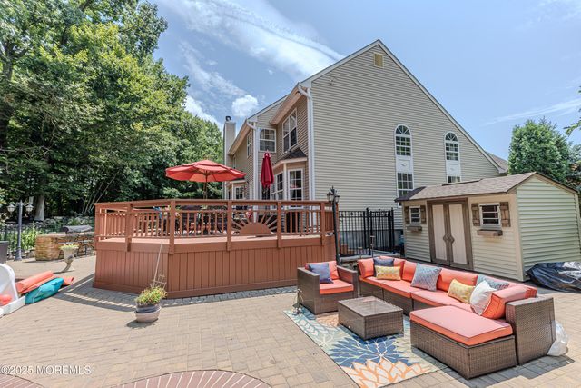 34 Kara Court, Matawan, NJ 07747
