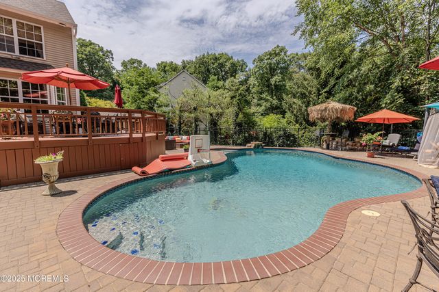34 Kara Court, Matawan, NJ 07747