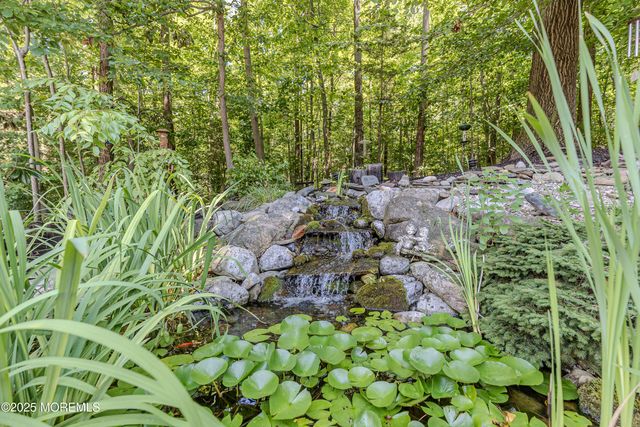 34 Kara Court, Matawan, NJ 07747