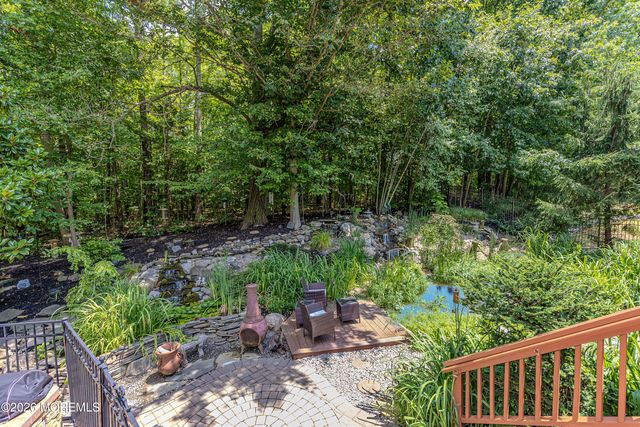 34 Kara Court, Matawan, NJ 07747