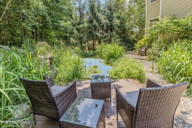 34 Kara Court, Matawan, NJ 07747