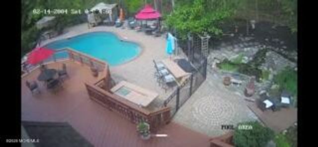 34 Kara Court, Matawan, NJ 07747