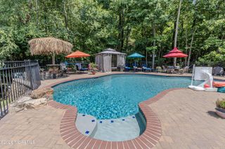 34 Kara Court, Matawan, NJ 07747