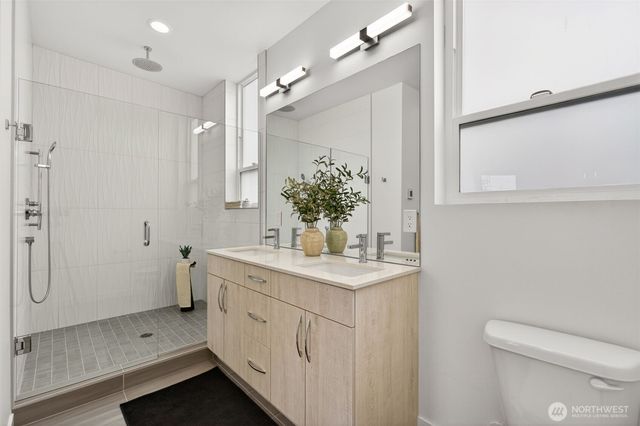 945 NW 56th Street, Seattle, WA 98107