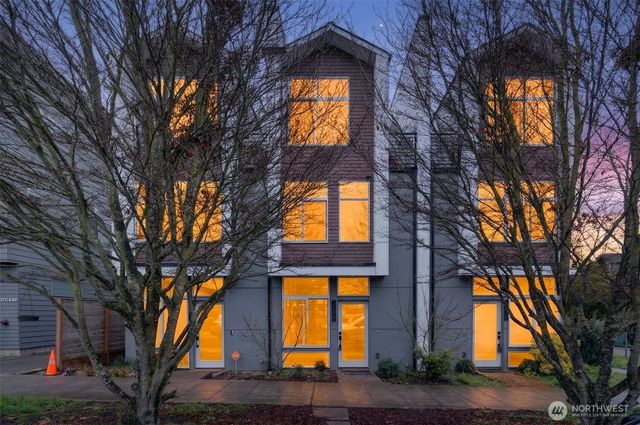 945 NW 56th Street, Seattle, WA 98107