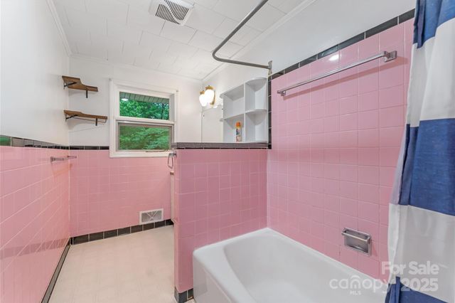 1713 Wildwood Drive, Albemarle, NC 28001