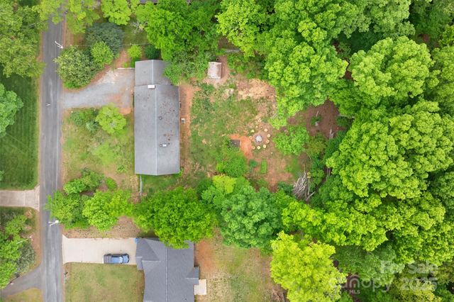 1713 Wildwood Drive, Albemarle, NC 28001