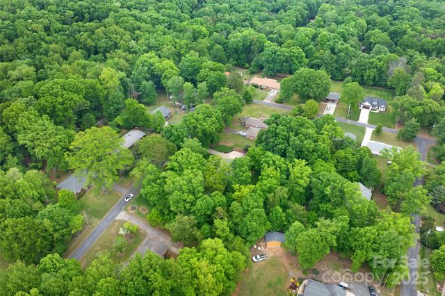 1713 Wildwood Drive, Albemarle, NC 28001