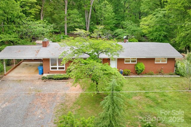 1713 Wildwood Drive, Albemarle, NC 28001