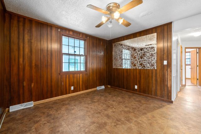 2307 Pendleton Dr, Clarksville, TN 37042