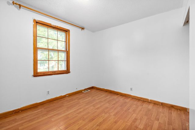 2307 Pendleton Dr, Clarksville, TN 37042