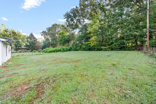 2307 Pendleton Dr, Clarksville, TN 37042