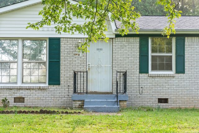 2307 Pendleton Dr, Clarksville, TN 37042