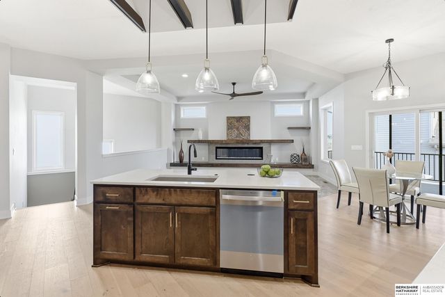 10219 S 191st Street, Omaha, NE 68135