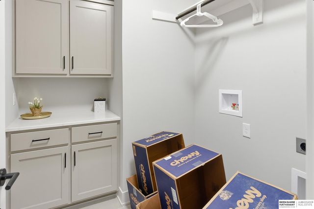 10219 S 191st Street, Omaha, NE 68135