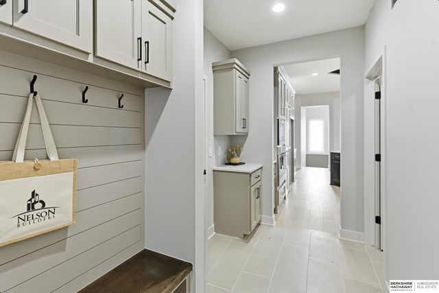 10219 S 191st Street, Omaha, NE 68135