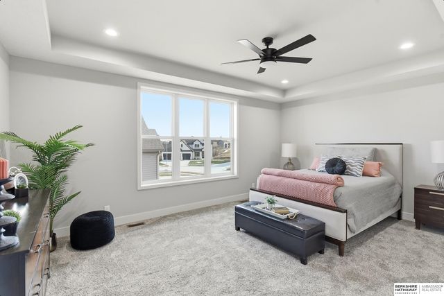 10219 S 191st Street, Omaha, NE 68135