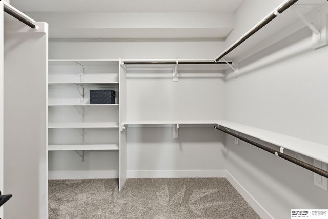 10219 S 191st Street, Omaha, NE 68135