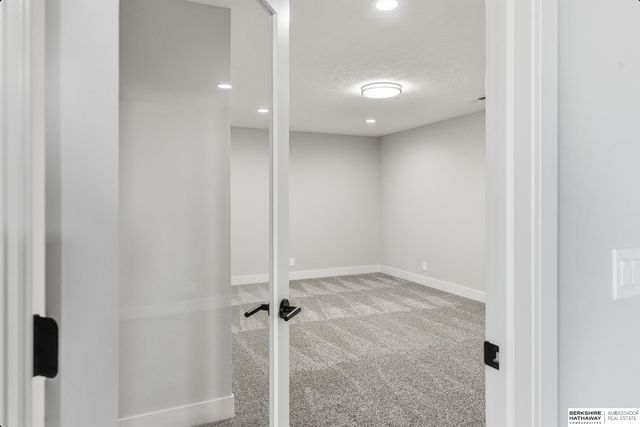 10219 S 191st Street, Omaha, NE 68135