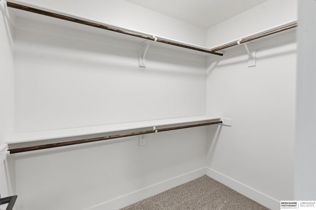 10219 S 191st Street, Omaha, NE 68135